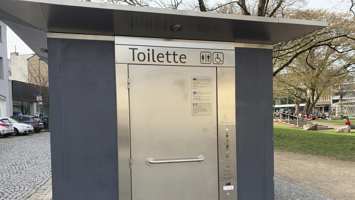 Öffentliche Toiletten